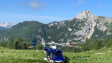 Filmska akcija na Bledu. Osumljenca iskali tudi s helikopterjem