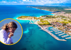 Na plaži, kjer je trenutno veliko Slovencev, preiskujejo morebiten pojav rotavirusa