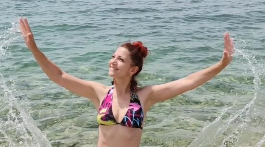 Tanja Žagar pozirala v kopalkah: ne boste verjeli, kako je videti po dveh porodih (FOTO) (foto: Instagram/Tanja Žagar)