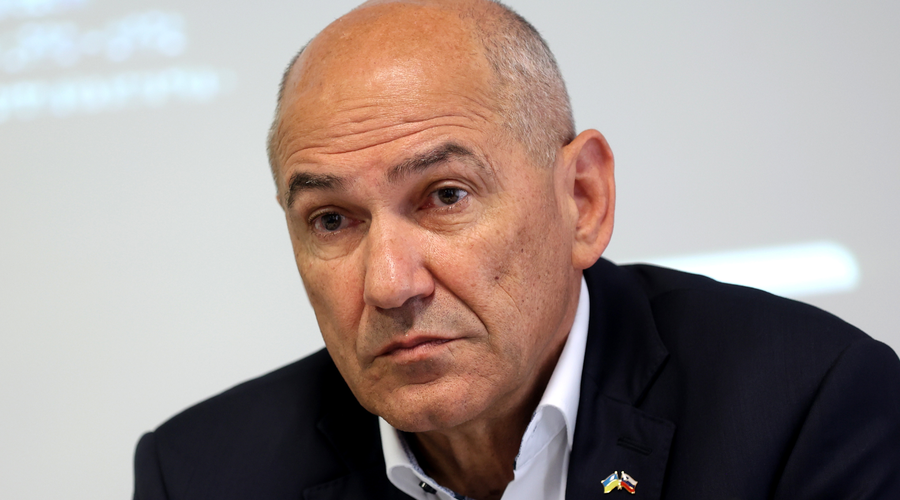 Pri prodaji Planet TV naj bi posredovala Janša in Snežič (foto: Borut Živulovič/Bobo)
