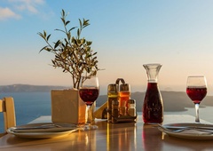 Najmanjša restavracija na svetu ima prostor le za dva gosta (upoštevati morata stroga pravila)