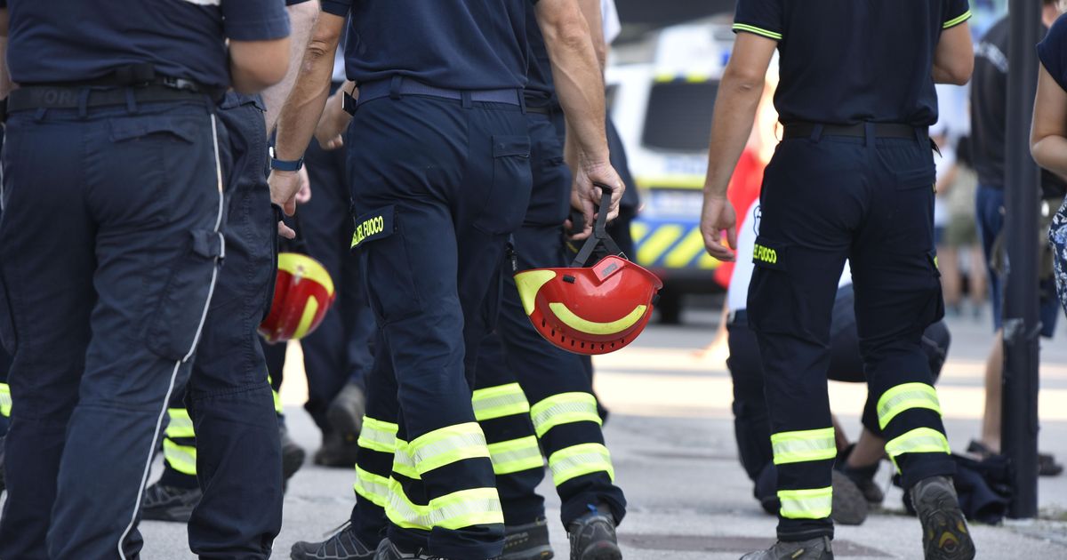 O número de bombeiros (em plena crise climática) está a diminuir: “Esta é uma receita para o desastre” ​