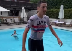 Pogačar z vragolijami razvnel javnost: mu je to sploh dovoljeno?