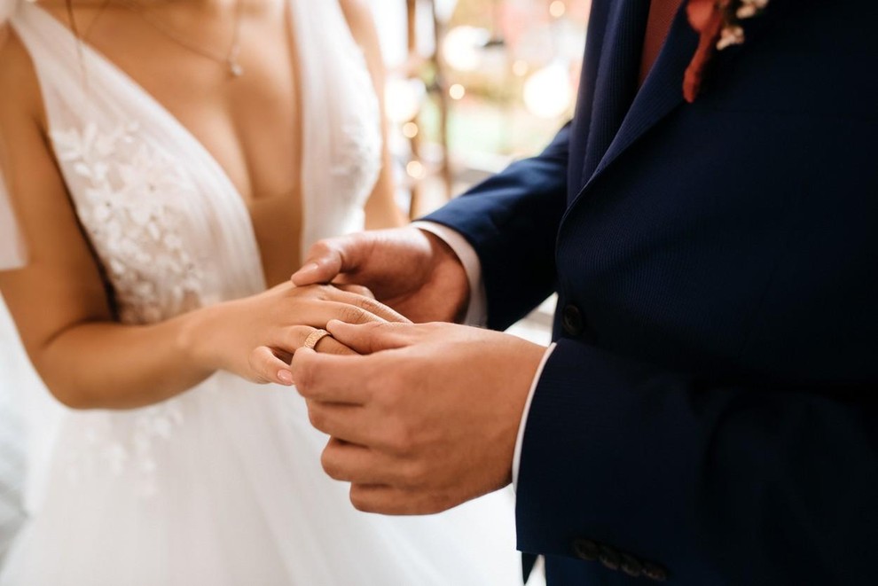 Zakon nekega para iz Kuvajta je trajal tako kratek čas, da jima kot možu in ženi ni uspelo niti zapustiti …