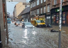 Strašna nevihta v Zagrebu terjala življenja najmanj treh oseb (v hrvaški prestolnici vlada pravi kaos)