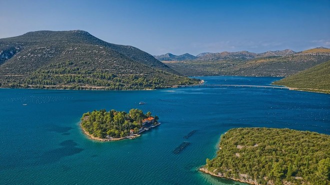 Hrvaški otok, kjer živi zgolj ena oseba (nič ji ne manjka) (foto: Profimedia)