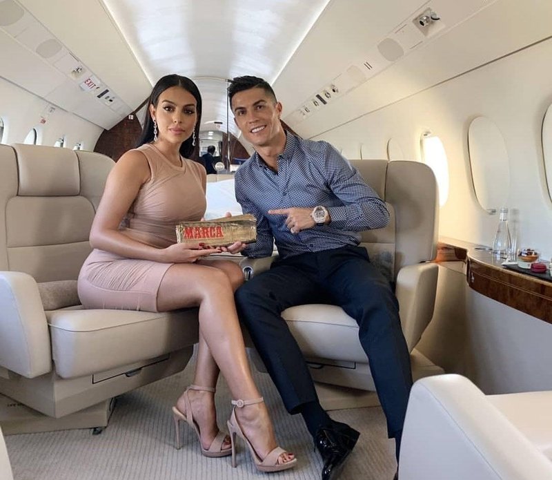 Cristiano Ronaldo za promoviranje blagovnih znamk računa pravo bogastvo.