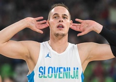 Slovenija zmaguje tudi brez Dončića! Košarkarji priprave na dogodek leta začeli na najboljši možen način