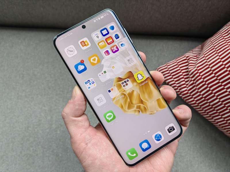 Apple v težavah: vse več ljudi izbira cenejše alternative