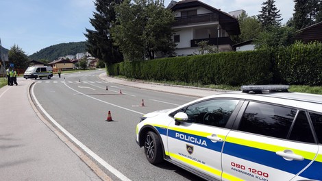 Slovenec je imel doma toliko orožja, da so ga morali policisti odnašati v škatlah