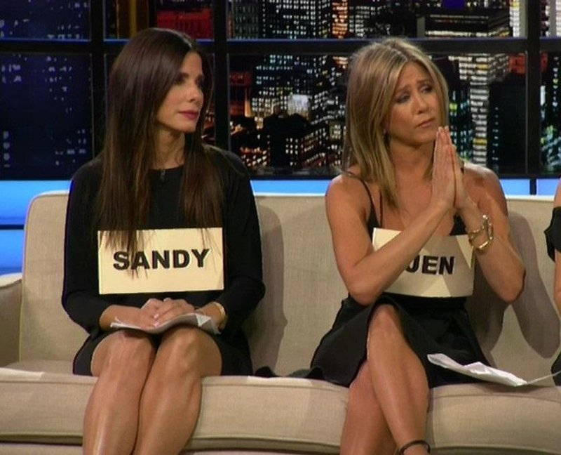 Sandra in Jennifer sta zelo dobri prijateljici.