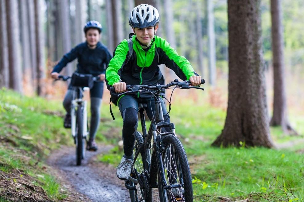 Inovativne lastnosti, ki jih je treba iskati pri sodobnih kolesarskih čeladah (foto: promocijska fotografija)