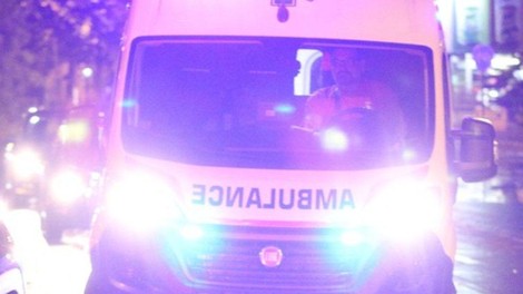 Grozljiva smrt 13-letnega otroka: prijel za viseče električne kable in ... (policija pojasnjuje)