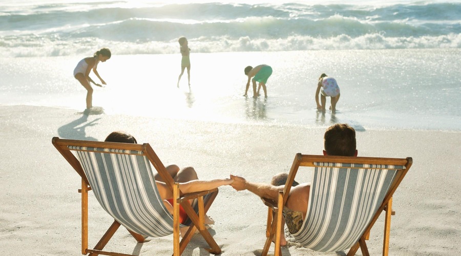 Družinska zabava: 7 plaž v naši bližini, ki so raj za družine z otroki (foto: Profimedia)