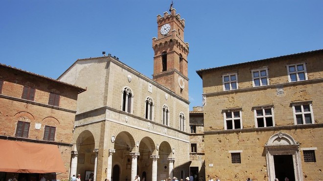 Italijani zaradi pritožb turistov utišali zgodovinski zvonik (domačini zdaj ne morejo spati) (foto: Profimedia)