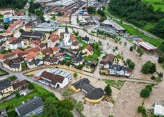 Zaradi poplav je več kot 16 tisoč Slovencev ostalo brez elektrike