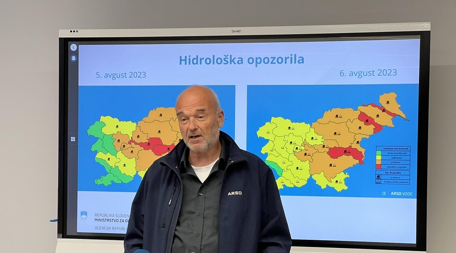 Brane Gregorčič: Razmere se zdaj nekoliko umirjajo, a v nedeljo spet grozijo nevihte s točo (foto: Uprava za zaščito in reševanje)