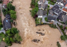 Slovenskim kmetom za škodo po poplavah 8,6 milijona evrov evropskih sredstev