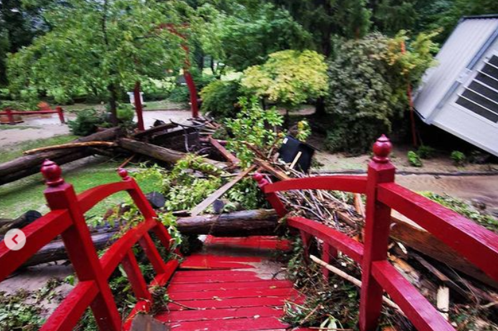 Ujma povsem uničila priljubljeni park cvetja, na katerega smo bili Slovenci zelo ponosni (foto: Instagram)