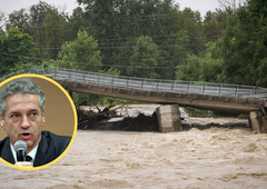 Robert Golob odločno poudaril, da bo vsak evro, ki bo porabljen za sanacijo posledic poplav, javno objavljen