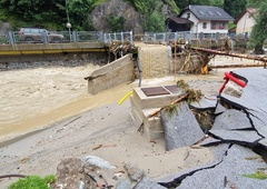 Prizadeta območja bosta obiskali tudi Nataša Pirc Musar in Tanja Fajon