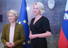 Ursula von der Leyen nagovorila DZ: "S slovenskim duhom in evropsko pomočjo bo država hitro okrevala"