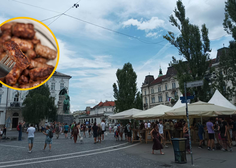 FOTO: Na vrhuncu turistične sezone v središču Ljubljane tujcem ponujajo ... bosanske dobrote!
