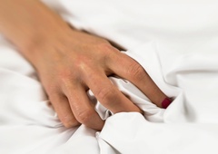 Ženske in samozadovoljevanje: novi podatki razkrivajo dramatično spremembo (moški pa po stari navadi ...)