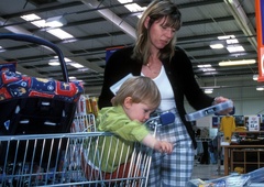 Če ne želite, da imajo vaši otroci težave z denarjem, jim zagotovo ne smete govoriti tega