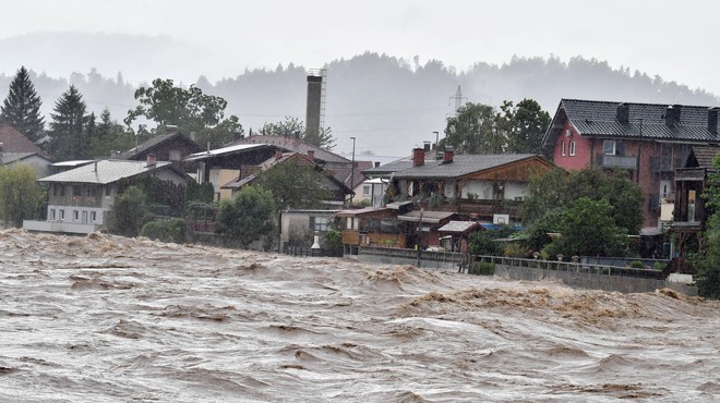 Reke naraščajo, Sloveniji znova grozijo poplave: kje je nevarnost razlitja največja? (foto: Bobo)