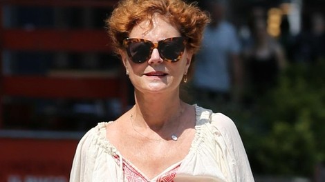 Vedno je bila posebna: Susan Sarandon v zelo nenavadni modni kombinaciji (FOTO)