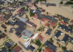 Država za obnovo po poplavah do zdaj izplačala 410 milijonov evrov, kako poteka okrevanje prizadetih območij?