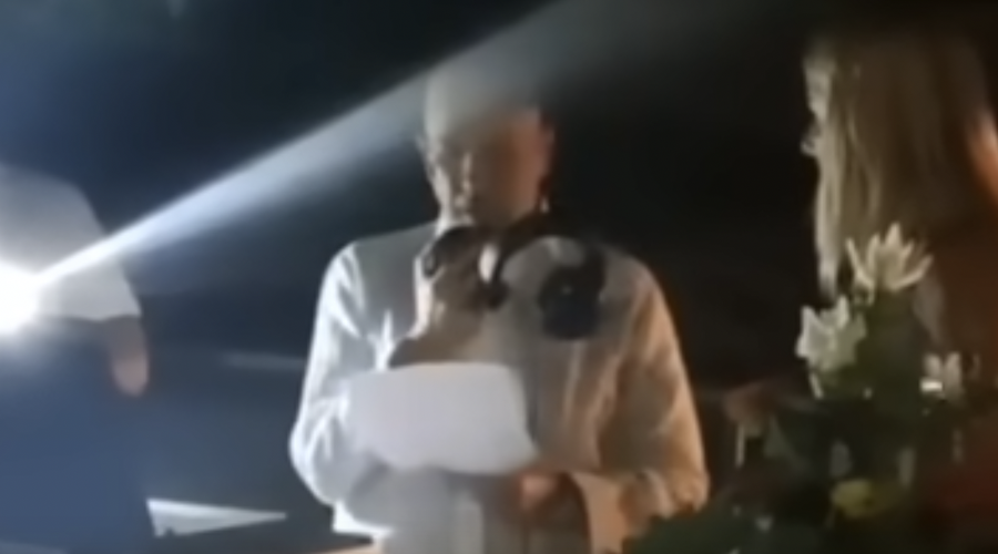 Ko se sanjska poroka sprevrže v najhujšo nočno moro: ženin vedel, da ga je nevesta prevarala, zato je ... (VIDEO) (foto: Posnetek zaslona)