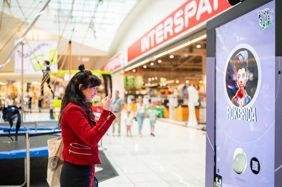 Pokaži mi, kaj nosiš in povem ti, kaj poslušaš (foto: SPAR Slovenija)