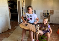 Še ena pretresljiva zgodba: družini s šestimi otroki poplave uničile popolnoma vse (FOTO)