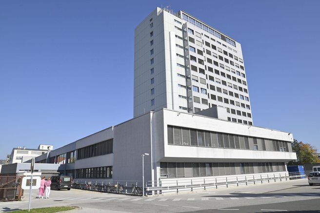Težave v UKC Maribor: paciente z urološkimi raki napotili v Ljubljano