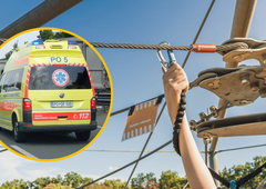 Huda nesreča med spustom po jeklenici na Bovškem: poškodovane tri osebe, med njimi huje otrok