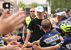 (FOTO) Znano je, koliko denarja bo v posebni dobrodelni akciji za žrtve poplav daroval Tadej Pogačar