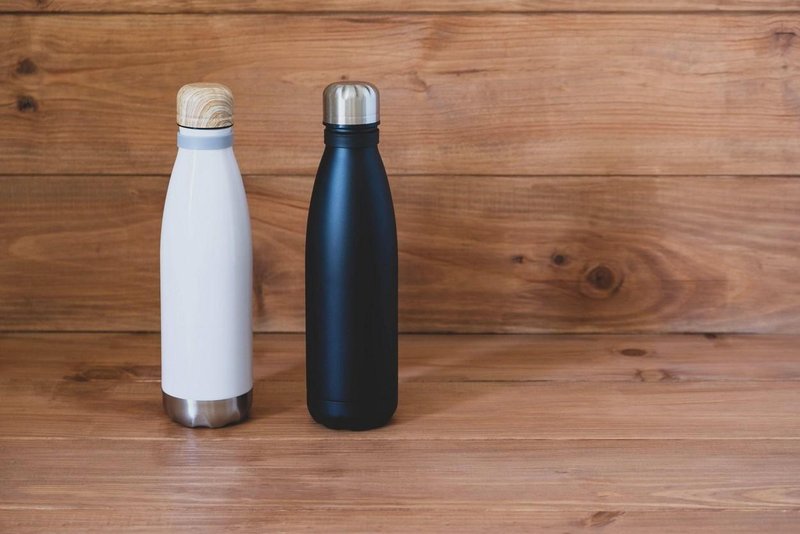 Ne glede na material so stekleničke za večkratno uporabo lahko leglo bakterij.