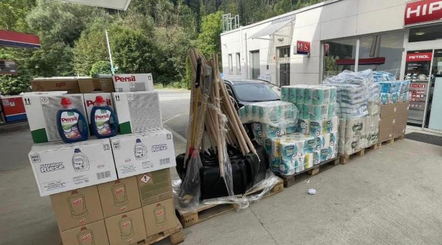 Zlorabe po poplavah: humanitarno pomoč izkoriščajo tisti, ki je ne potrebujejo (foto: Facebook/Humanitarček)