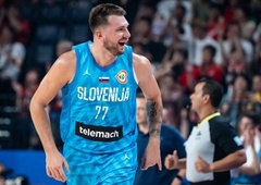 Nori na Luko Dončića: ste že videli čestitko, ki jo je slovenski zvezdnik na Japonskem prejel za ... zaroko?! (VIDEO)