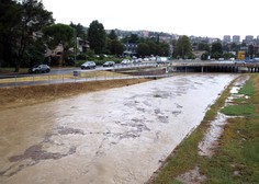 Pozor: območje avgustovskih poplav bo danes spet ogroženo zaradi padavin