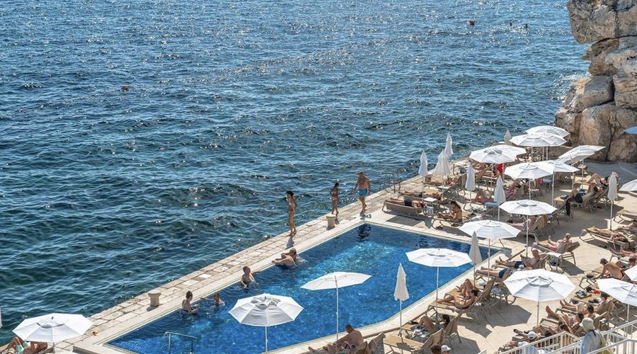 Našli smo fotografa, zaradi katerega se boste še bolj zaljubili v hrvaško obalo (njegove fotografije privabljajo množice turistov!) (foto: Instagram/timotej)