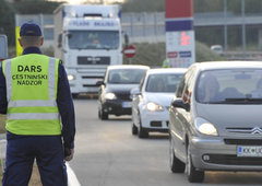 Turiste smo vprašali, kaj menijo o slovenskih vinjetah. Darsu bi predlagali, da ...