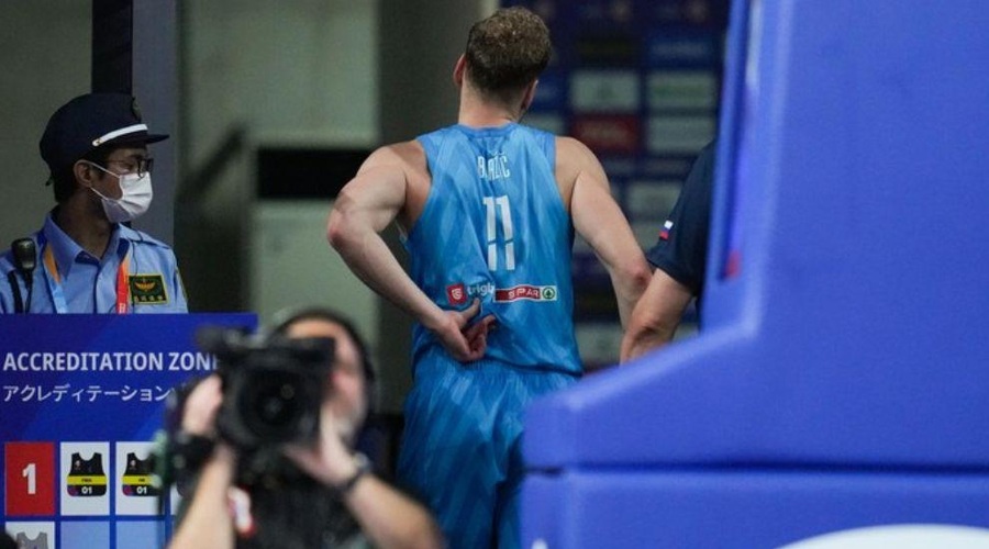 Poškodba ni hujše narave, toda kdaj bo Jaka Blažič spet lahko igral? Vse bo odvisno od tega, kako ... (VIDEO) (foto: Profimedia)