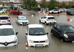 Nevarnosti še ni konec: znova napovedane nevihte, še vedno je možnost poplav (velja oranžno opozorilo)