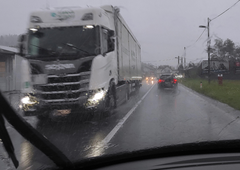 Ekstremna količina padavin tokrat na Dolenjskem? Pade lahko preko 100 litrov dežja na kvadratni meter