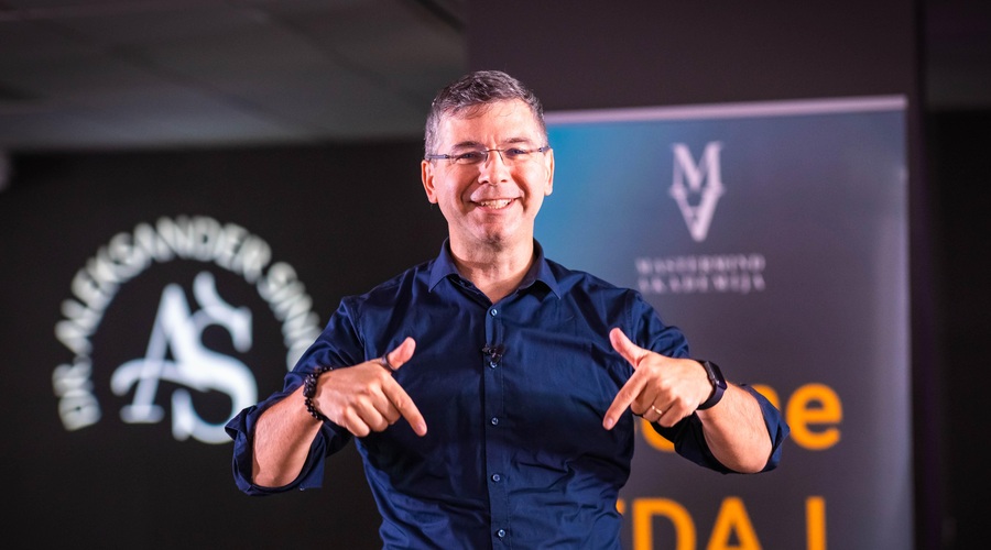 Recept, kako uresničiti svoje želje: "To, kar mislim in čutim, to privlačim" (foto: Osebni arhiv)