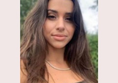 Naj vas njena lepota ne zavede: zločinka, ki jo išče ves svet