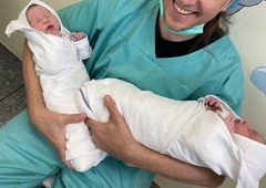 Slovenski glasbenik vse močno presenetil z novico, ki jo je skrival več kot leto dni: postal je očka dvojčkoma